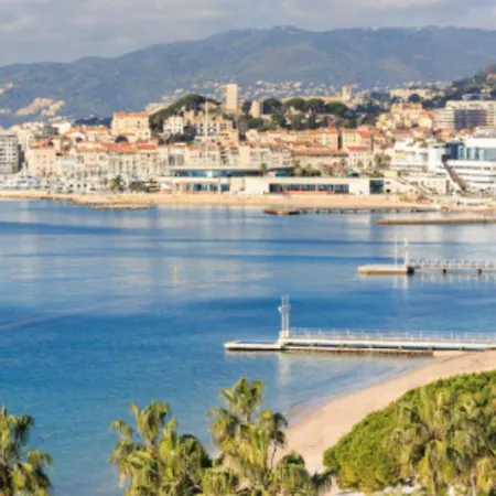 Maison Centre Avec Terrasse Holiday home Cannes